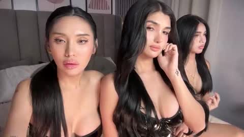 avimiller online show from September 2025 05:47:02 PM