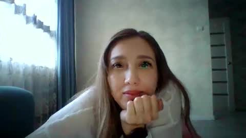 avinelra online show from June 2026 02:28:01 PM
