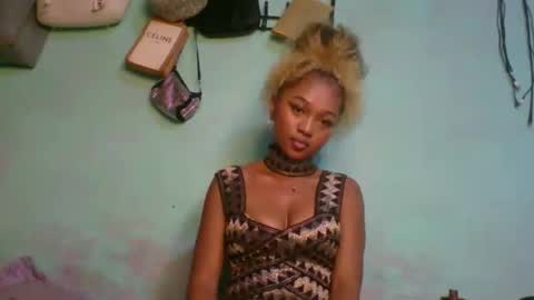 avotraina online show from April 2026 08:39:01 AM