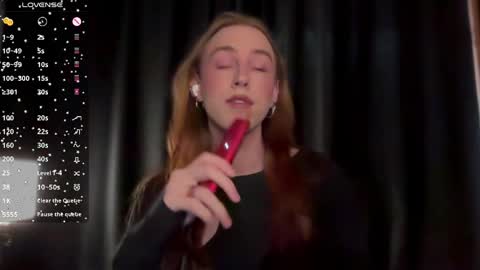 avril_pearly_ online show from April 2026 11:00:01 AM