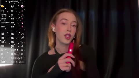 avril_pearly_ online show from April 2026 11:04:02 AM