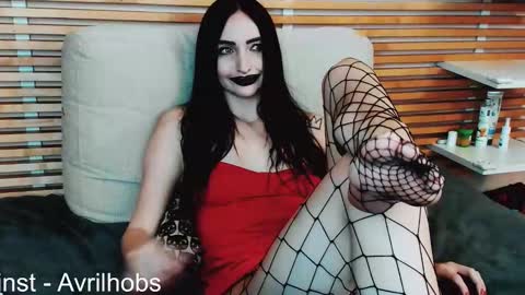 Avril online show from January 2026 02:41:02 PM