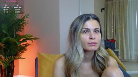 AVRILL CYRUX online show from February 2026 08:02:02 AM