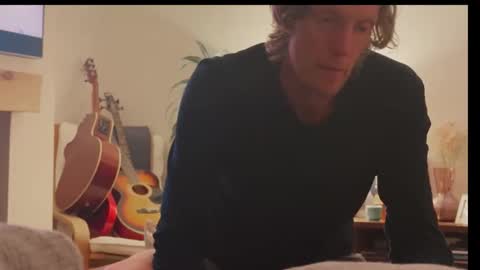 Snapshot of aw103 chatting on May 2026 01:58:01 AM Aiden W online show from May 2026 01:58:01 AM