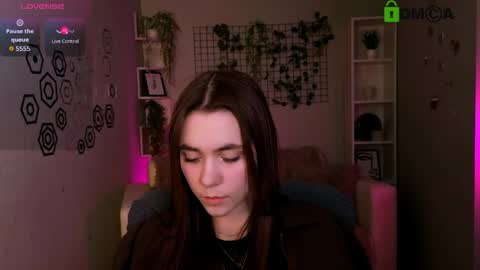 awesomeemma_ online show from May 2026 09:27:02 AM