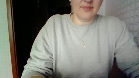 awesomeladyy online show from April 2026 08:15:01 AM