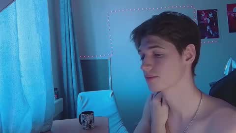 Snapshot of axel_0ne chatting on February 2026 08:54:01 AM axel_0ne online show from February 2026 08:54:01 AM