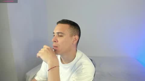 axel__fierro online show from May 2026 07:54:02 PM