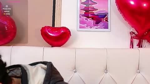 Axel Evanss online show from February 2026 12:49:01 PM