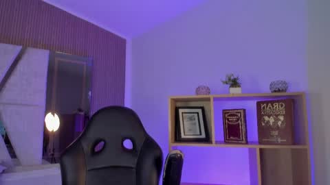 axel_grey_ online show from June 2026 12:40:01 PM
