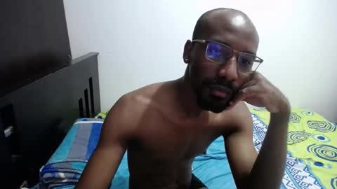 axel rios online show from September 2025 03:00:02 PM