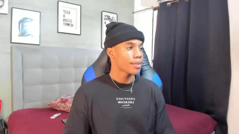 AXEL SILVA online show from October 2025 12:28:02 PM