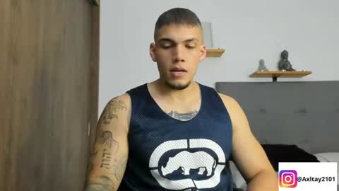 Snapshot of axel_taylor21 chatting on June 2026 12:52:02 AM INDEPENDENT MODEL online show from June 2026 12:52:02 AM