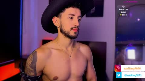 Axel King online show from April 2026 09:35:01 PM