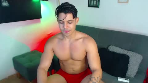 Snapshot of axell_dior chatting on May 2026 01:09:02 PM axell online show from May 2026 01:09:02 PM