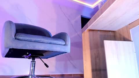 im your little femboy  ALEX   online show from February 2025 05:49:02 AM