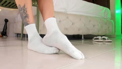 im your little femboy  ALEX   online show from April 2026 10:53:02 AM