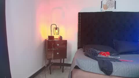 Snapshot of axellkush chatting on February 2026 12:05:02 PM AxellKush online show from February 2026 12:05:02 PM