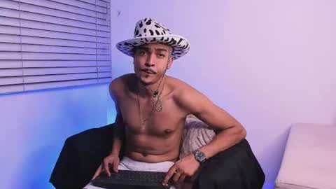 Axel online show from June 2026 08:02:02 AM