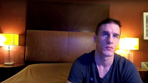 Axl online show from December 2024 03:43:01 AM