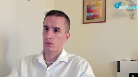 Axl online show from November 2025 12:50:02 PM