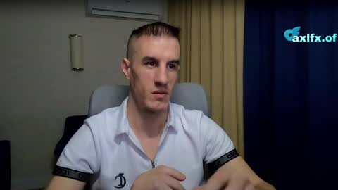 Axl online show from April 2026 01:06:01 AM