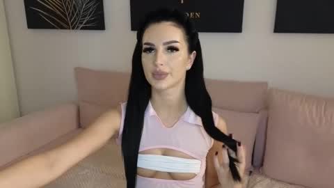 Ayabellle online show from January 2026 06:33:01 PM