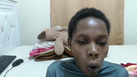 Ayie online show from September 2025 09:24:01 AM