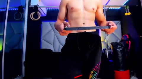 Ayden Miller online show from December 2025 01:31:02 PM