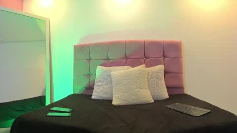 Snapshot of ayira_caramel chatting on February 2026 12:38:01 PM ayira_caramel online show from February 2026 12:38:01 PM