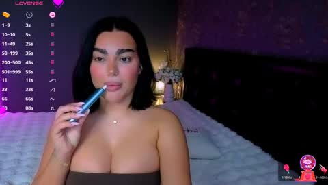  Ayla Demir  online show from November 2025 11:05:01 PM