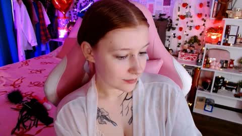 Snapshot of ayla_hill chatting on February 2026 03:07:02 AM Ayla hill online show from February 2026 03:07:02 AM