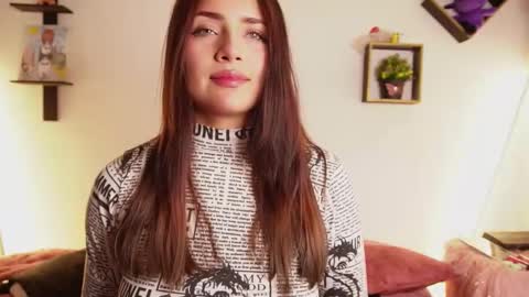 SOPHY ROGERS online show from December 2025 07:27:02 AM