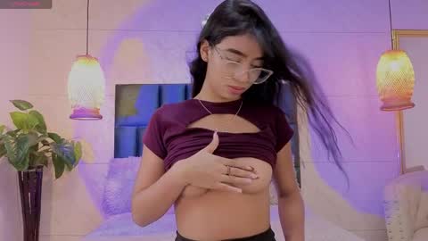 aylin_sweet_ online show from May 2026 08:17:02 PM