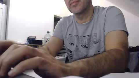 Snapshot of aylinniyerim chatting on February 2025 12:21:01 AM aylinniyerim online show from February 2025 12:21:01 AM