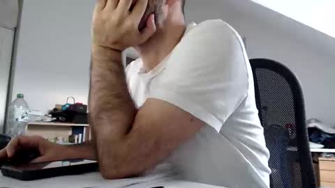 aylinniyerim online show from November 2025 09:32:02 AM