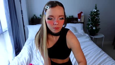 Snapshot of ayralust chatting on January 2025 01:47:02 AM Ayra Lust online show from January 2025 01:47:02 AM