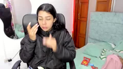 aysha_winxx online show from November 2025 03:40:02 AM