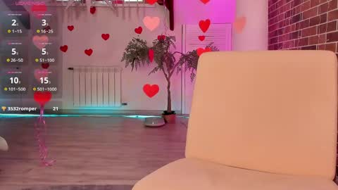 azaliaswallows online show from May 2026 12:43:02 PM