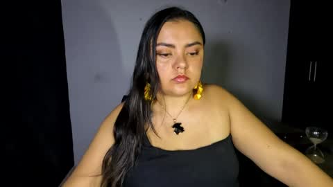 Snapshot of azaraonyx chatting on May 2026 06:47:02 PM Goddess Azara online show from May 2026 06:47:02 PM