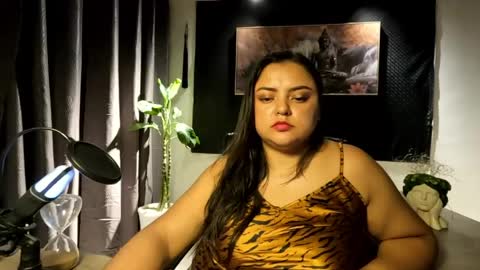 Snapshot of azaraonyx chatting on May 2026 04:14:02 PM Goddess Azara online show from May 2026 04:14:02 PM