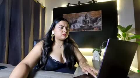 Snapshot of azaraonyx chatting on June 2026 12:40:02 PM Goddess Azara online show from June 2026 12:40:02 PM
