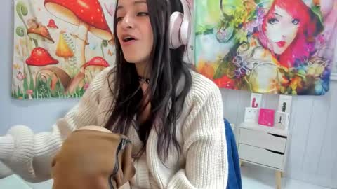 Azucena R online show from November 2025 03:11:02 PM