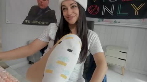 Azucena R online show from December 2025 03:41:01 PM