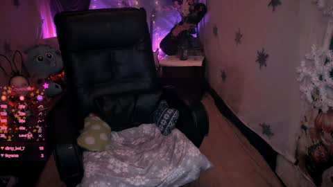   online show from January 2025 01:15:01 AM