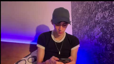 Snapshot of azulyfucsia chatting on October 2025 06:56:01 AM nice boy online show from October 2025 06:56:01 AM