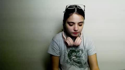 azumi_chan_ online show from December 2025 10:51:03 PM