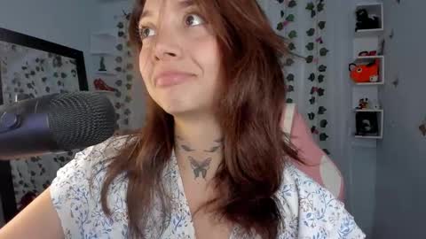 azumi saan online show from November 2025 02:56:02 AM