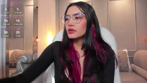 Azura online show from January 2026 07:07:02 PM