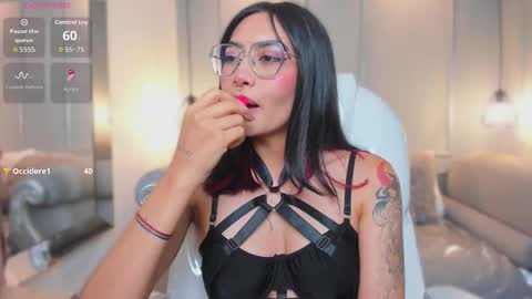 Azura online show from February 2026 08:51:01 PM